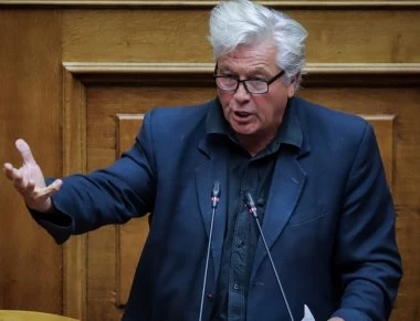 Θ. Παπαχριστόπουλος: «Θα την παραδώσω την έδρα μου - Έχω μάθει να επιστρέφω τα δανεικά μου»